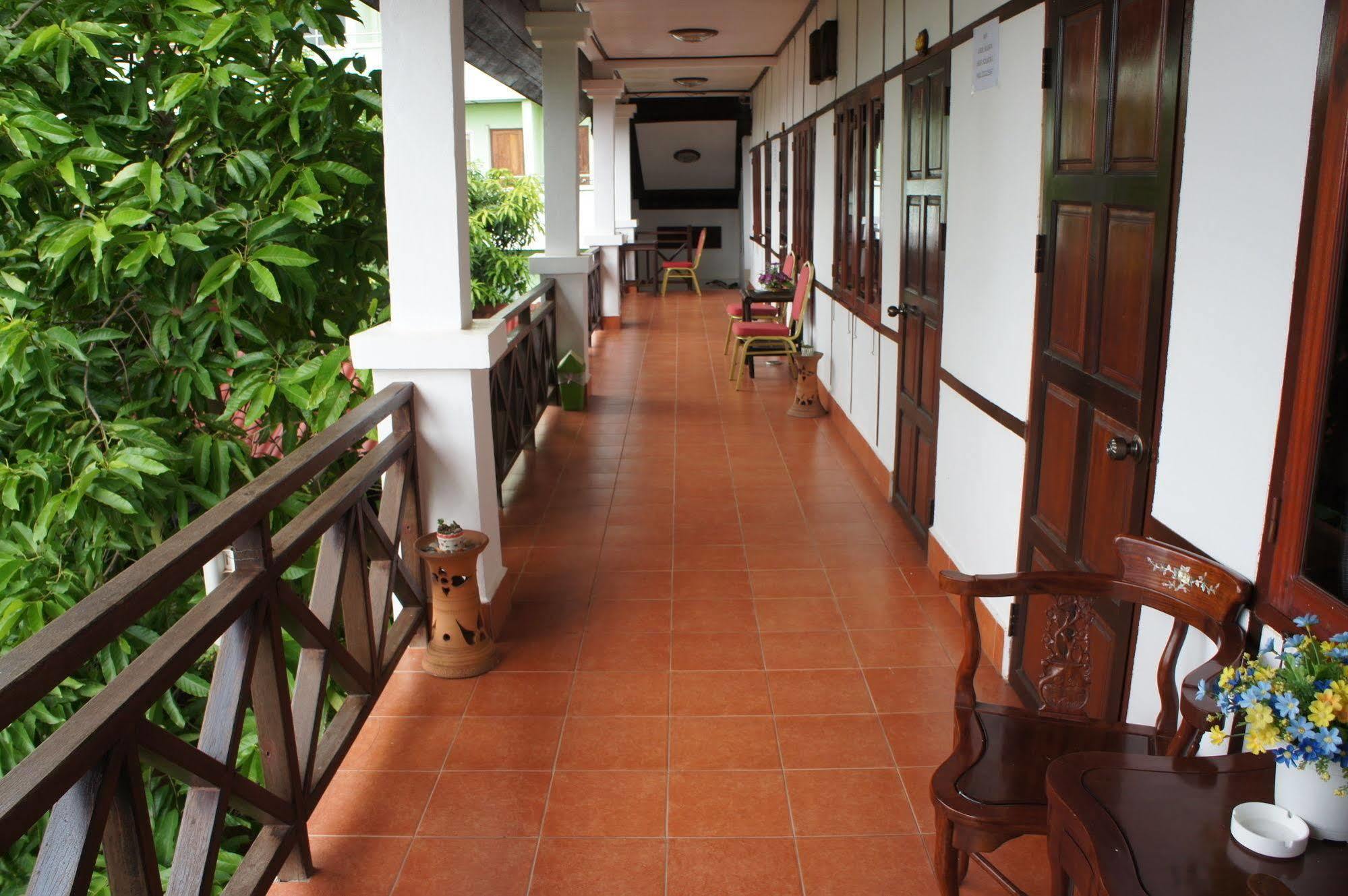 Suksavanh River 2 Hotel Ban Nongdouang Esterno foto